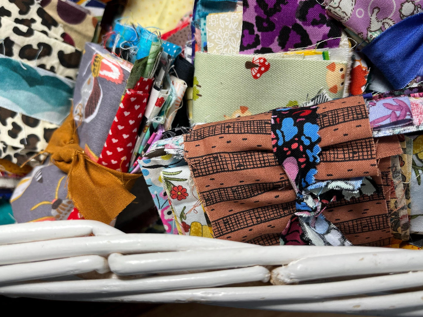 Cotton Fabric Scraps: 2 oz. Quilting & Crafting Scrappy Bundle