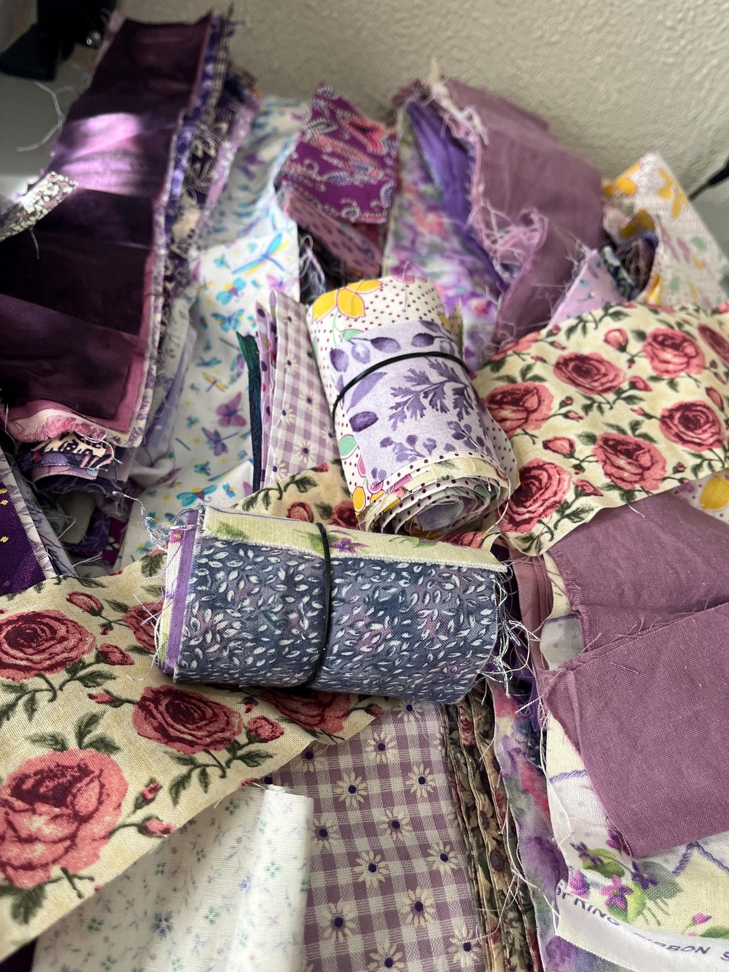 PURPLE Cotton Fabric Strip Bundles Quilting & Crafting Scraps  (15 strips) PURPLE combo